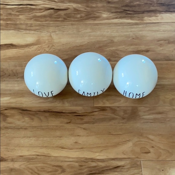 Pier 1 HOME white ceramic decorative sphere - Picture 12 of 12